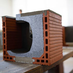 LEDL maßgefertigte Rollladen- und Raffstorekästen